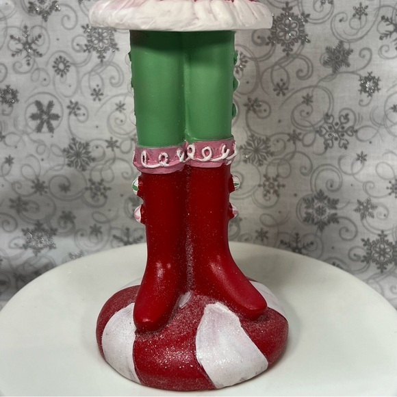 Sweet Treat Bakery Cupcake Soldier Nutcracker Countdown To Christmas Calendar - Picture 7 of 12